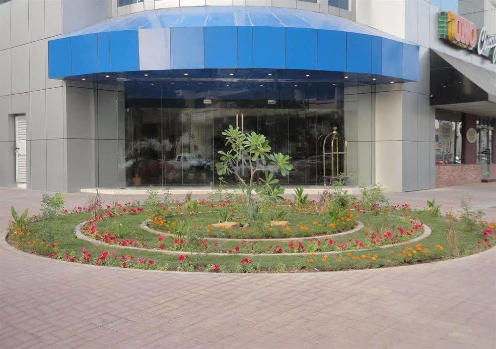 Days Olaya Hotel Riyadh Exteriör bild