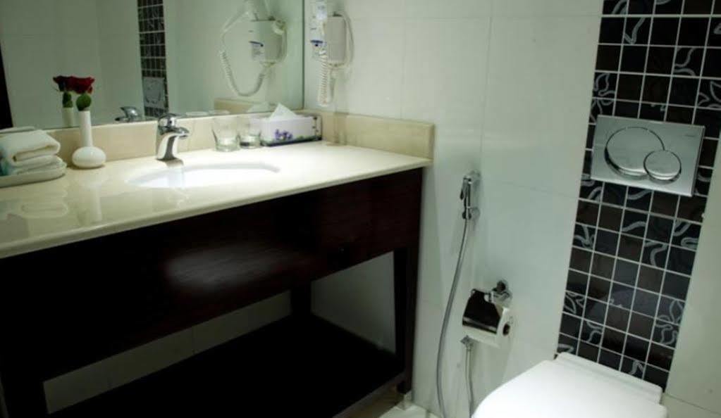 Days Olaya Hotel Riyadh Exteriör bild